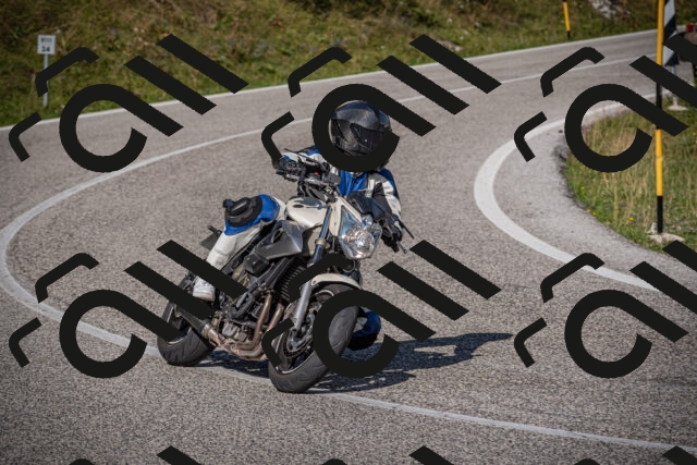 20250907102008-_5002674_am_