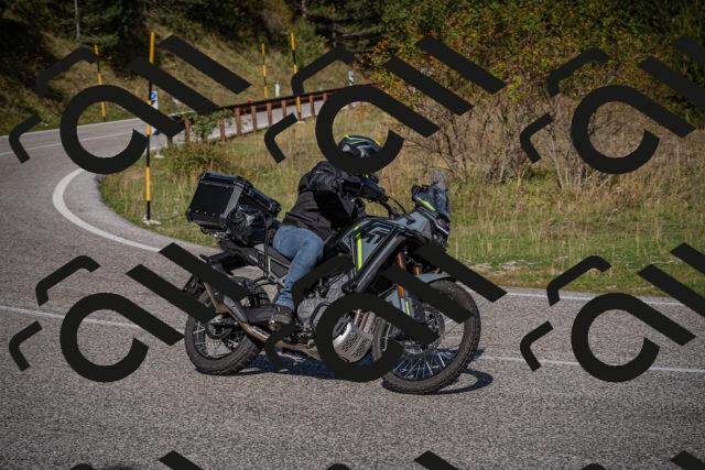 20250907102111-_5002693_am_