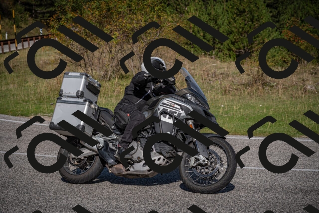 20250907102112-_5002695_am_