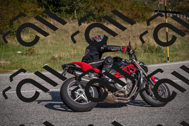 20250907102244-_5002703_am_