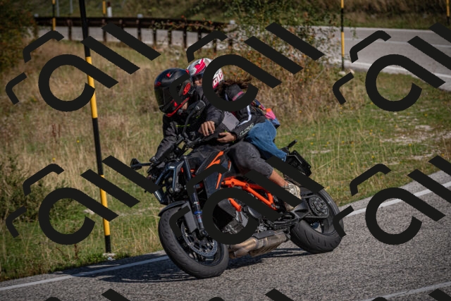 20250907102247-_5002704_am_