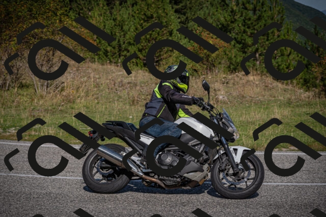 20250907102350-_5002719_am_