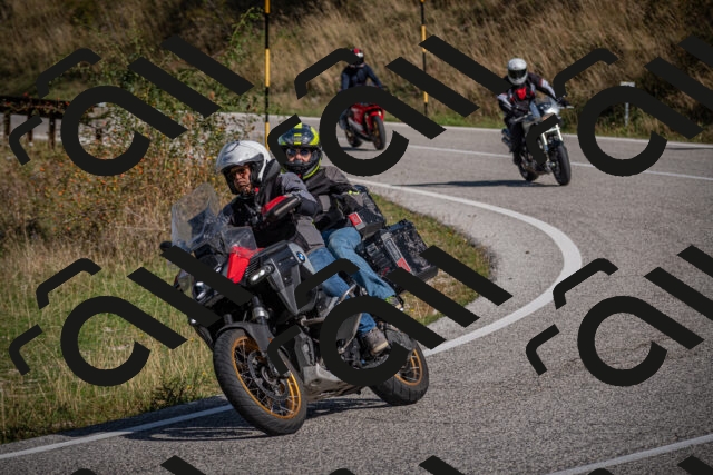 20250907102709-_5002738_am_