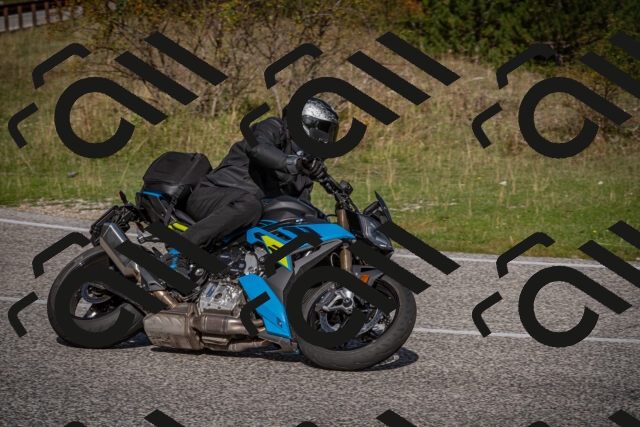 20250907102737-_5002768_am_