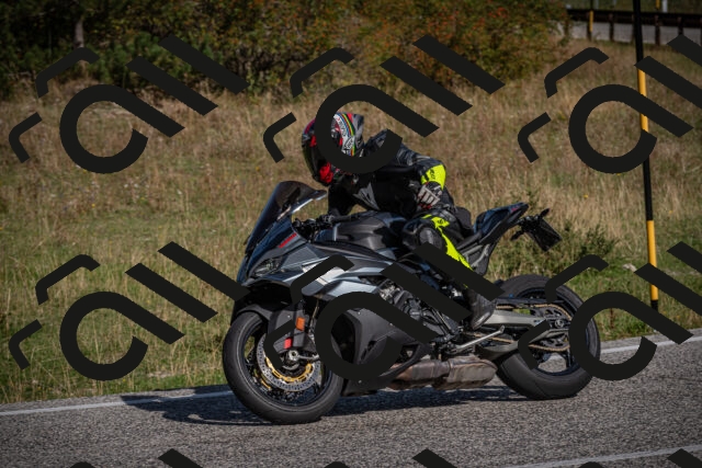 20250907102948-_5002801_am_