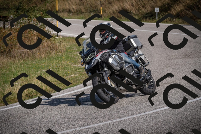 20250907103117-_5002820_am_