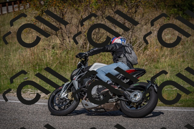 20250907103145-_5002841_am_