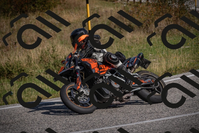 20250907103435-_5002879_am_