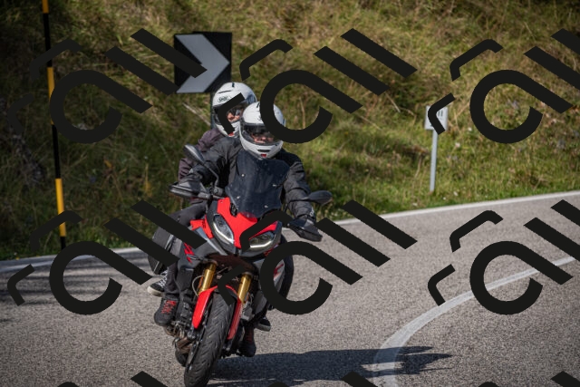 20250907103705-_5002908_am_