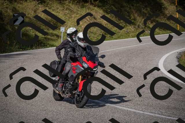 20250907103706-_5002909_am_