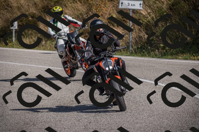 20250907103848-_5002922_am_