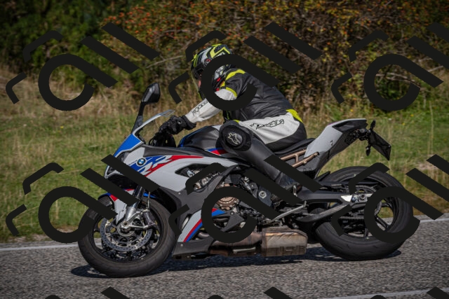 20250907104003-_5002940_am_