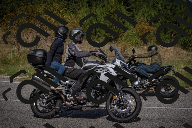 20250907104103-_5002954_am_