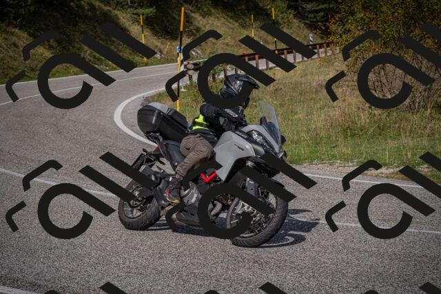 20250907104331-_5002981_am_