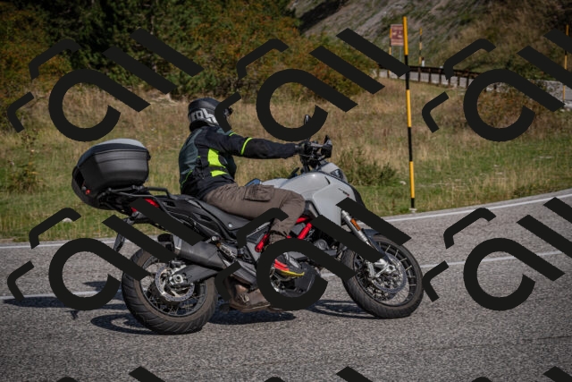 20250907104332-_5002984_am_