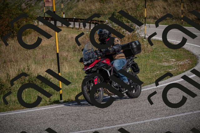 20250907104348-_5002993_am_