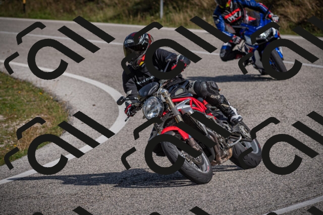 20250907104437-_5003012_am_