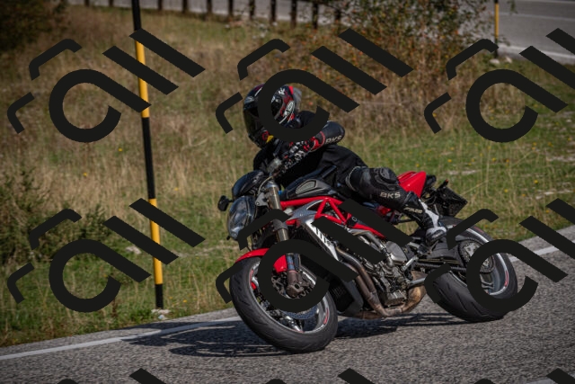 20250907104437-_5003013_am_