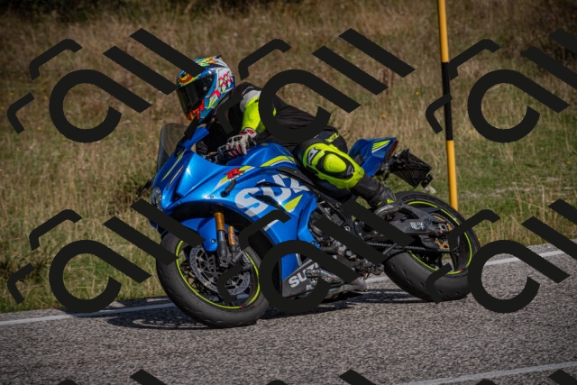 20250907104442-_5003017_am_