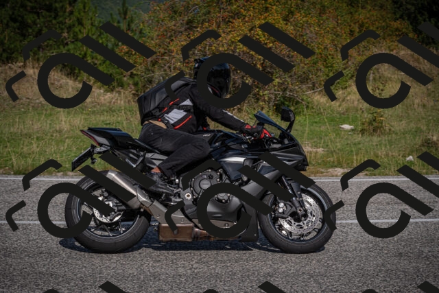 20250907104447-_5003024_am_