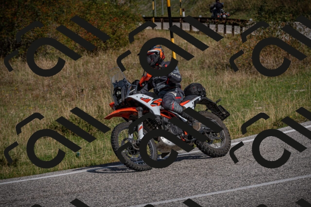 20250907104525-_5003031_am_