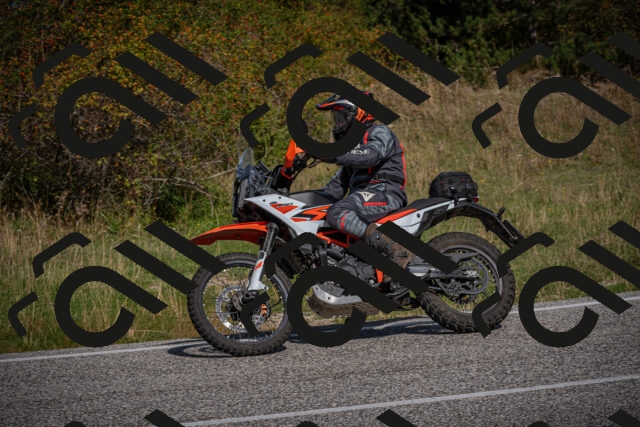 20250907104526-_5003032_am_