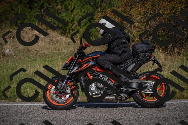 20250907104627-_5003055_am_