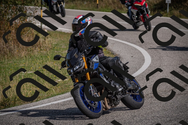 20250907104630-_5003056_am_