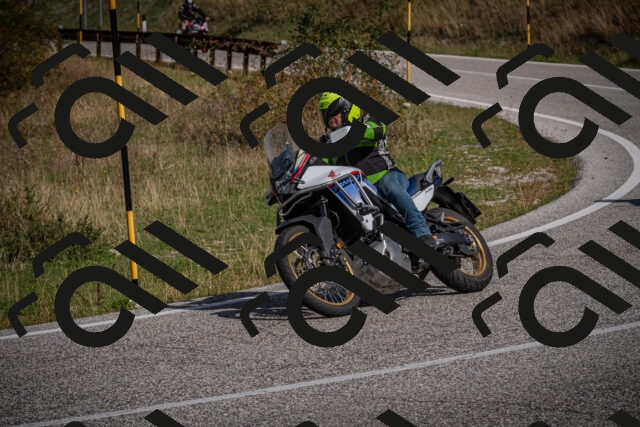 20250907104638-_5003073_am_