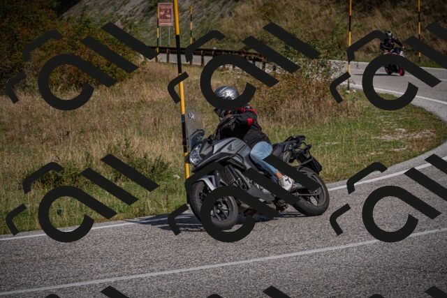 20250907104639-_5003076_am_