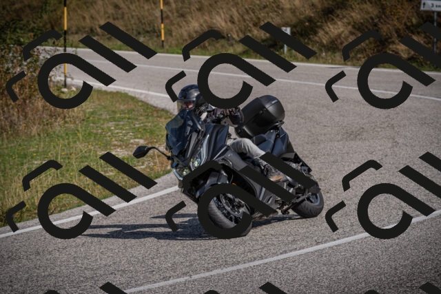 20250907104645-_5003084_am_