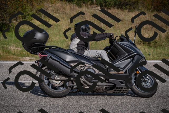 20250907104751-_5003089_am_