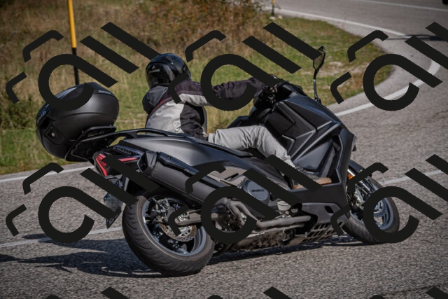 20250907104752-_5003090_am_