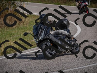 20250907104829-_5003099_am_