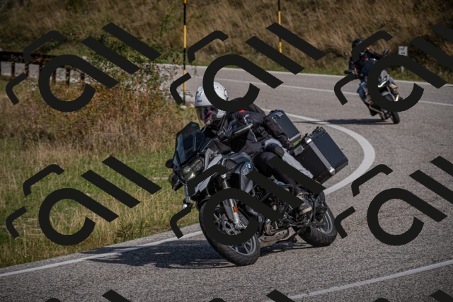 20250907105009-_5003118_am_