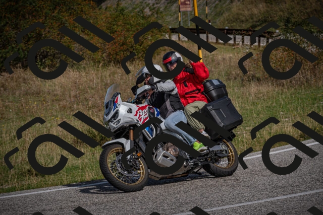 20250907105129-_5003140_am_