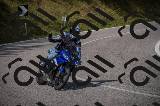 20250907105155-_5003156_am_