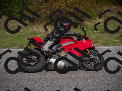 20250907105216-_5003161_am_