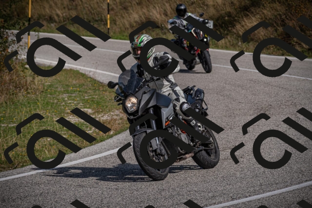 20250907105353-_5003171_am_