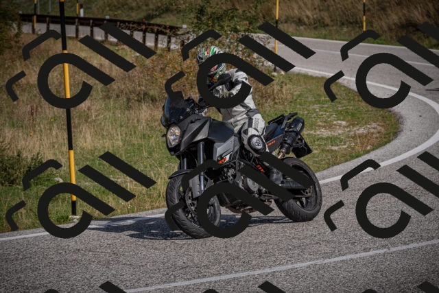 20250907105353-_5003172_am_