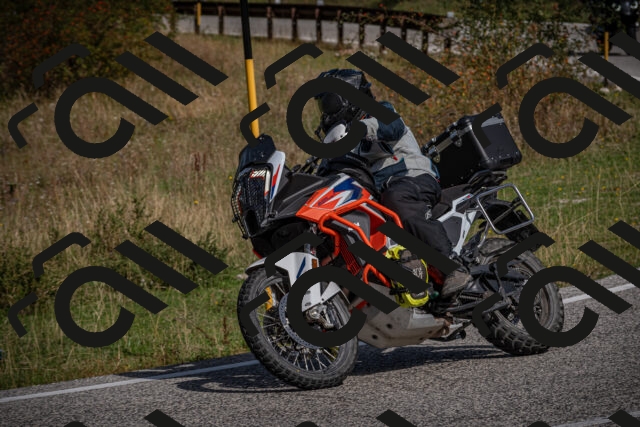 20250907105424-_5003178_am_