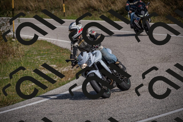 20250907105647-_5003192_am_