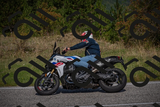 20250907105651-_5003199_am_