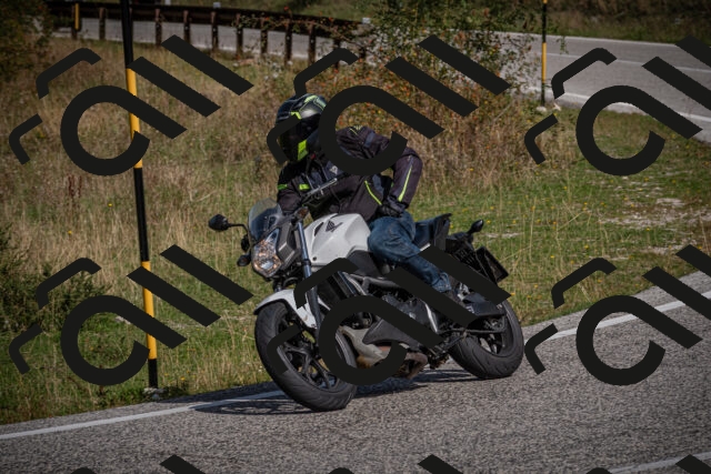 20250907105710-_5003207_am_