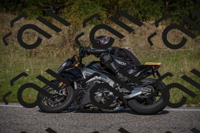 20250907105812-_5003218_am_