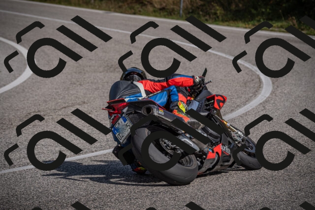 20250907105814-_5003221_am_