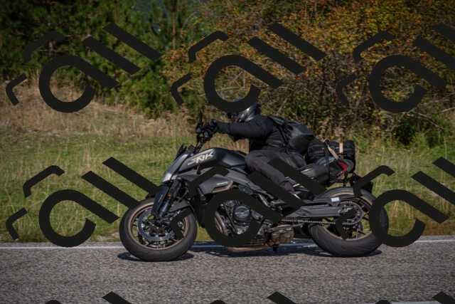 20250907105823-_5003231_am_