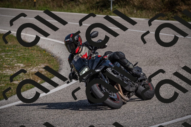 20250907105942-_5003260_am_