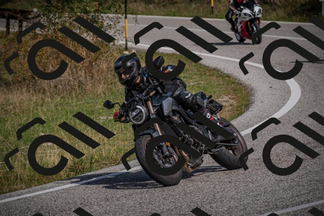 20250907110026-_5003278_am_