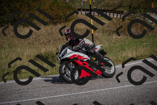 20250907110028-_5003283_am_